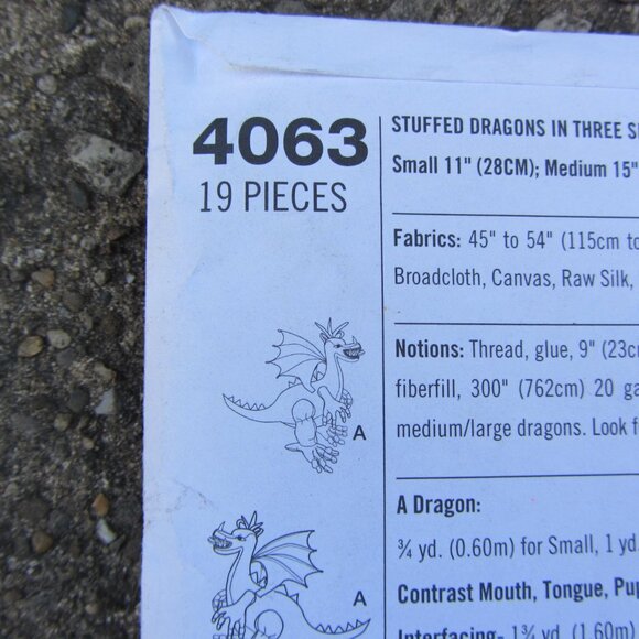 simplicity 4063 sewing pattern 2006 stuffed dragons (CL96) - Picture 9 of 10